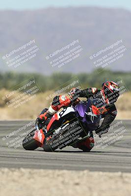 media/Oct-13-2025-Moto Forza (Mon) [[a66d839500]]/3-B Group/Session 3 (Turn 16)/